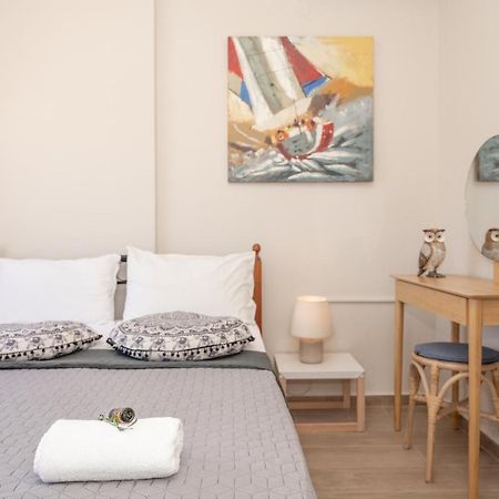 Studio 71!Charming Flat In Chania Hriszí Aktí Haniá Kültér fotó