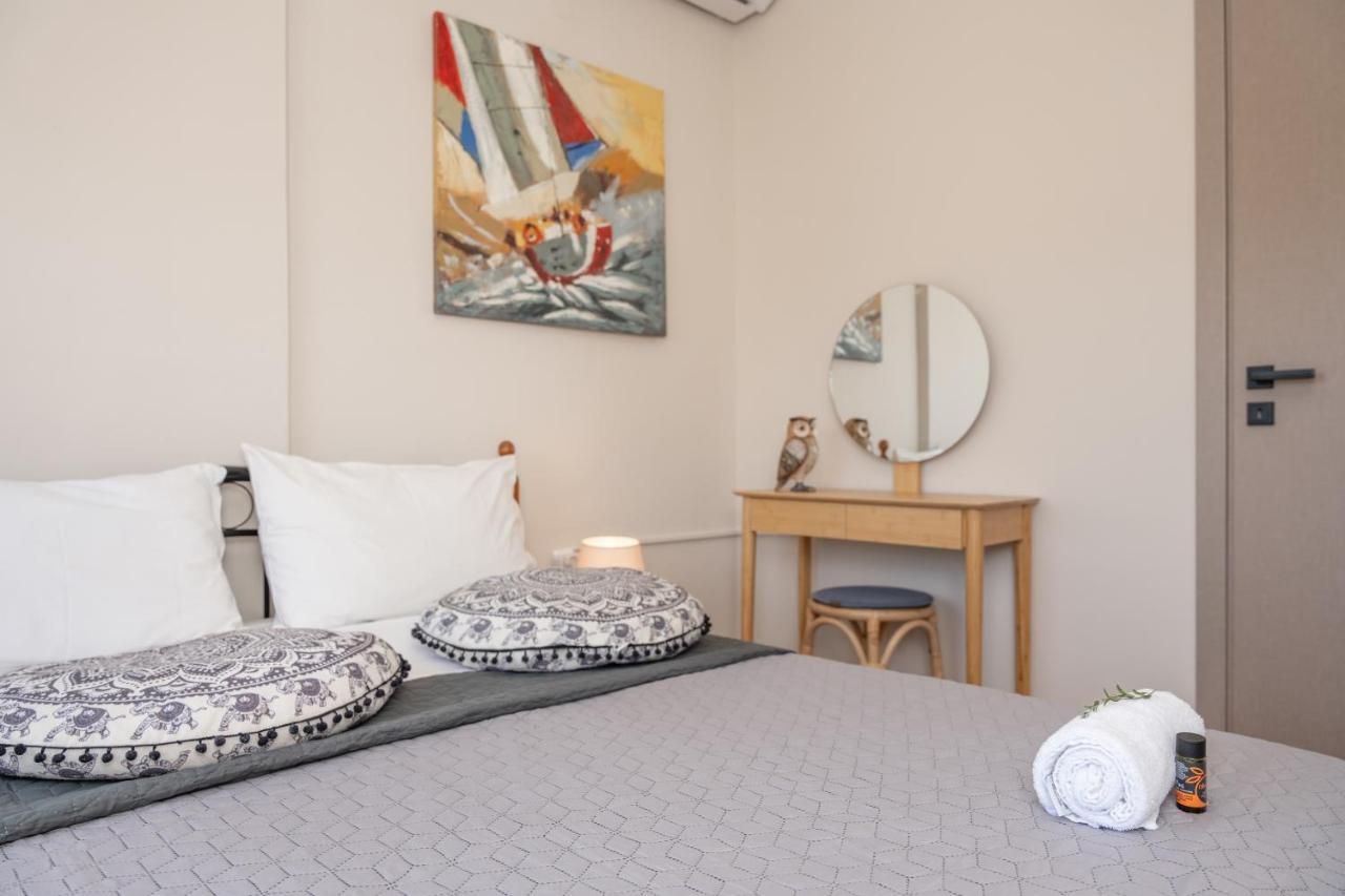 Studio 71!Charming Flat In Chania Hriszí Aktí Haniá Kültér fotó